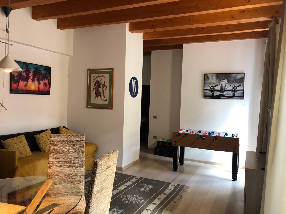 Ng Guest House Il Ris 사사리 외부 사진