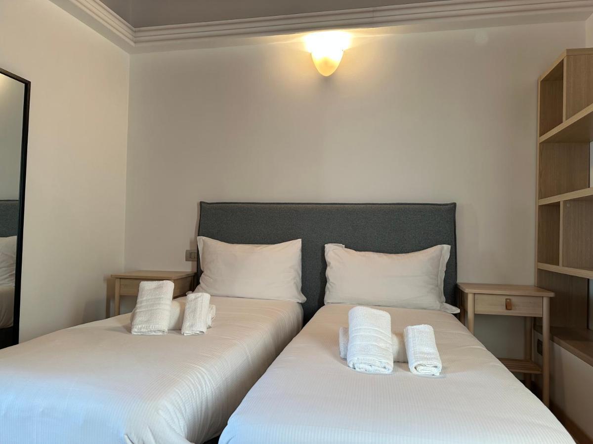 Ng Guest House Il Ris 사사리 외부 사진