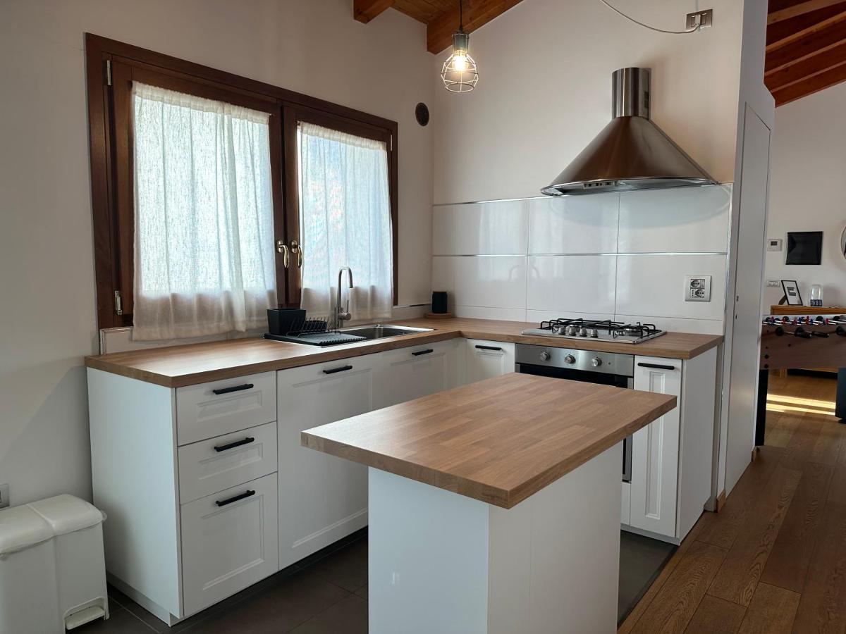 Ng Guest House Il Ris 사사리 외부 사진