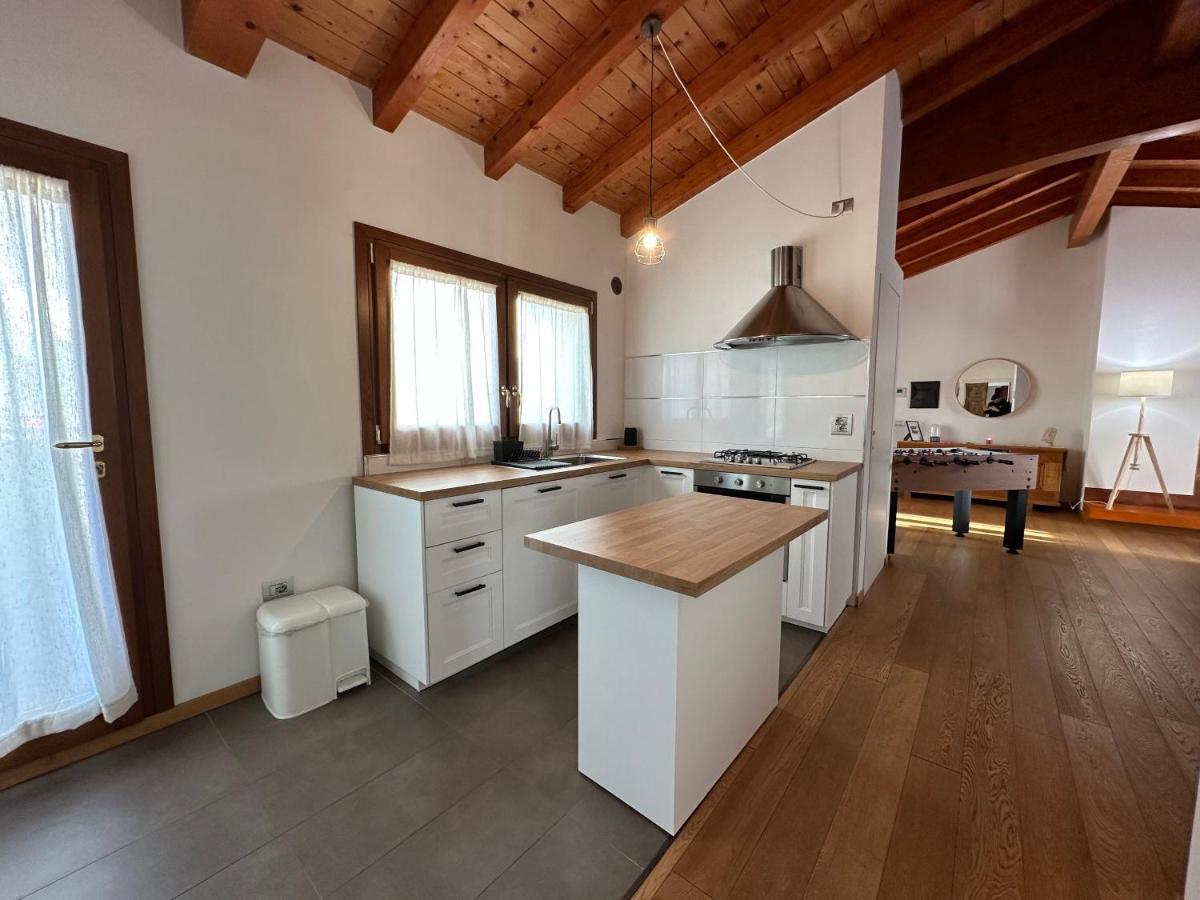Ng Guest House Il Ris 사사리 외부 사진